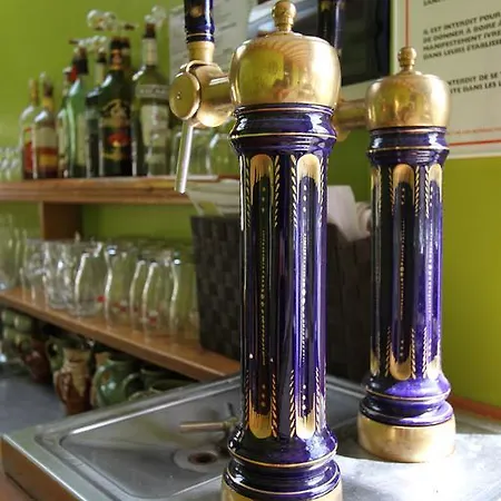 فندق Restaurant Chaleat Sapet 3*